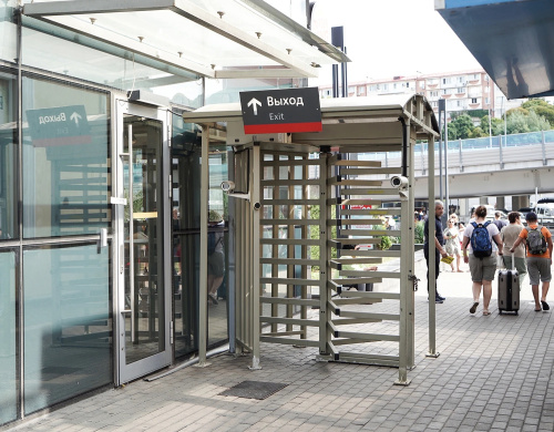 Полноростовый четырехлопастной моторизованный роторный турникет RTD-14.1