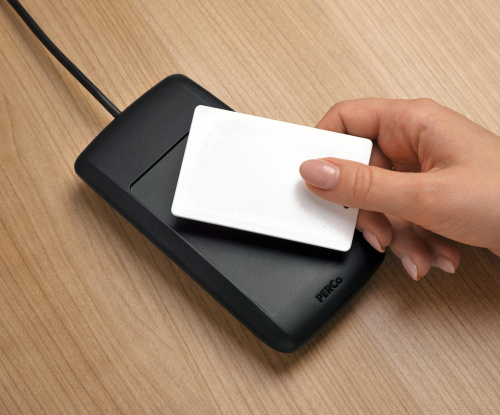 Контрольный считыватель IR15.9 (EMM-HID-MIFARE, защита от копирования)